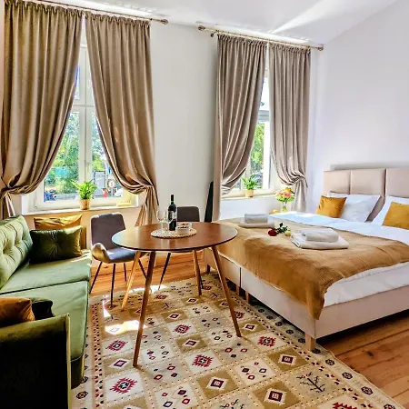Strzelecka 34 Aparthotel 4*