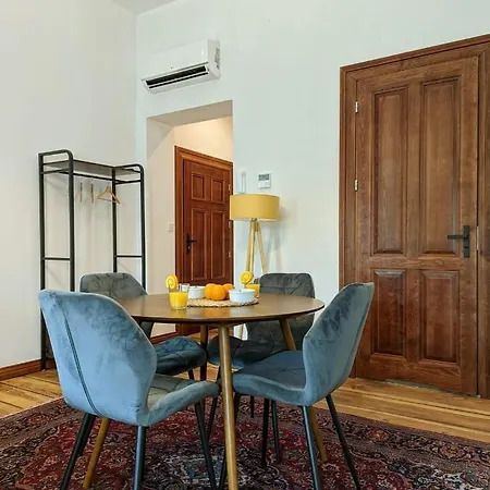 Strzelecka 34 Aparthotel 4*
