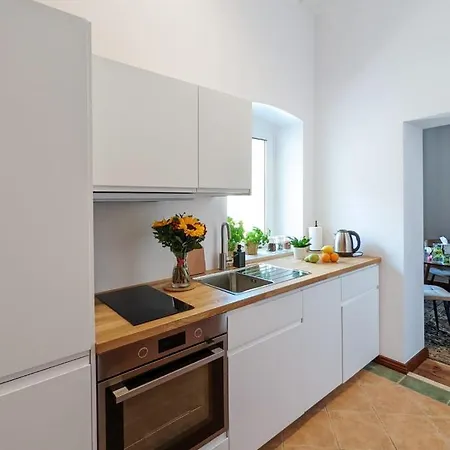 Strzelecka 34 Aparthotel 4*