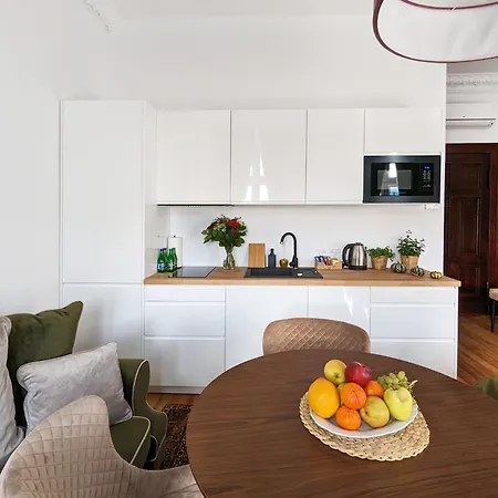 Strzelecka 34 4* Πόζναν