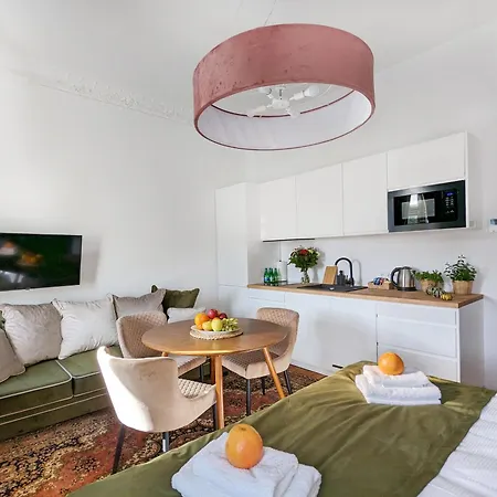 Hotel apartamentowy Strzelecka 34 *