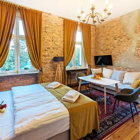 Strzelecka 34 Aparthotel 4*