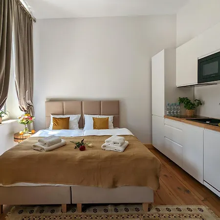 Hotel apartamentowy Strzelecka 34 *