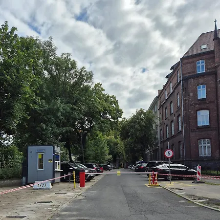 Strzelecka 34 4* Poznan