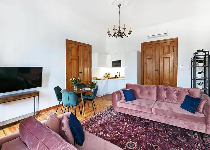 Strzelecka 34 4* Poznań